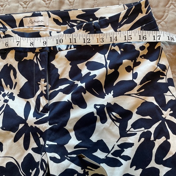 5 for $15 NWOT Bright and beautiful capri pants - Picture 3 of 6